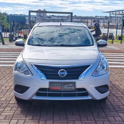 NISSAN VERSA 1.6 16V FLEXSTART SV 4P XTRONIC NISSAN VERSA 1.6 16V FLEXSTART SV 4P XTRONIC
